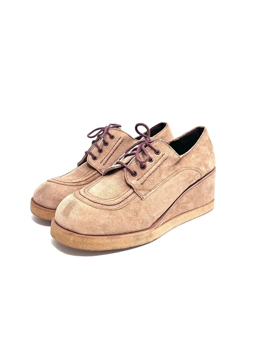 Vintage 1970s deadstock tan faux suede platform wedge heel oxfords